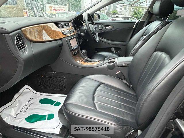 Mercedes Benz CLS-CLASS 2009-03 8413527-18