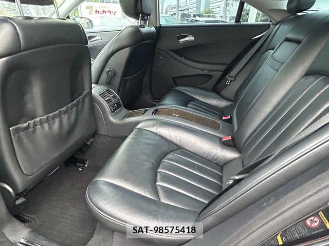 Mercedes Benz CLS-CLASS 2009-03 8413527-19