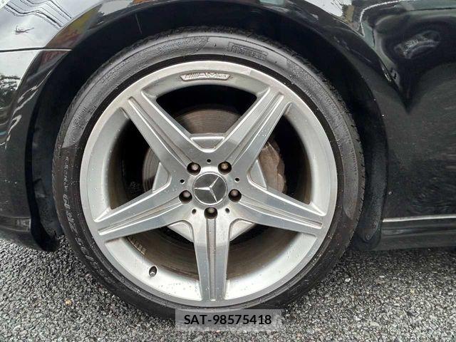 Mercedes Benz CLS-CLASS 2009-03 8413527-28