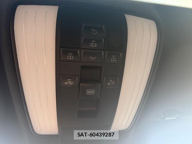 Mercedes Benz CLS-CLASS 2016-03 8660172-26