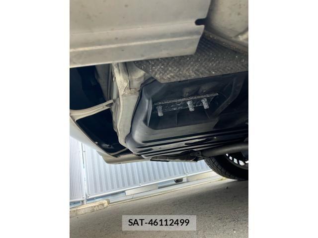 Mercedes Benz CLS-CLASS 2008-12 8883896-8