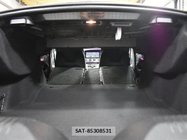 Mercedes Benz CLS-CLASS 2018-07 8036675-19