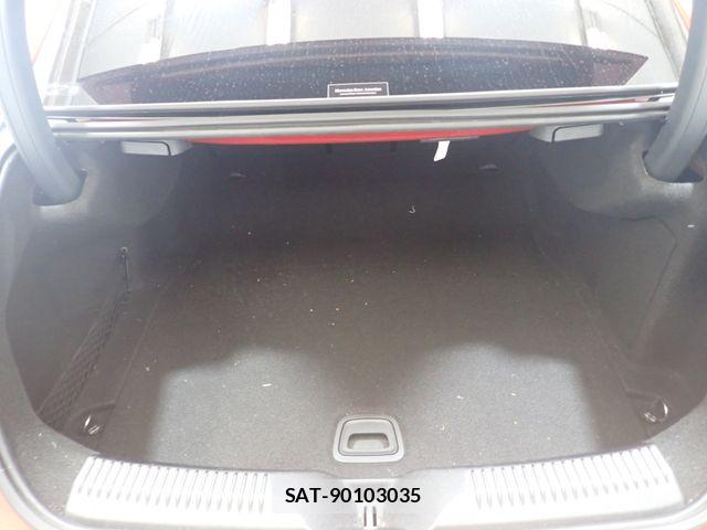 Mercedes Benz CLS-CLASS 2019-05 8627651-26