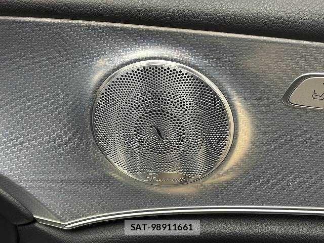 Mercedes Benz E-CLASS 2019-02 3066596-9