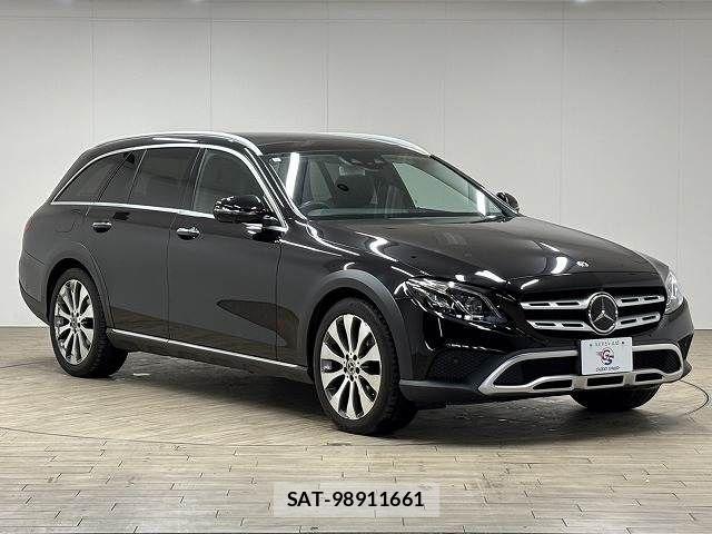 Mercedes Benz E-CLASS 2019-02 3066596-13