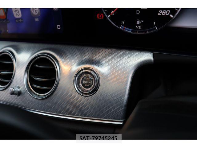 Mercedes Benz E-CLASS 2017-01 4596272-16