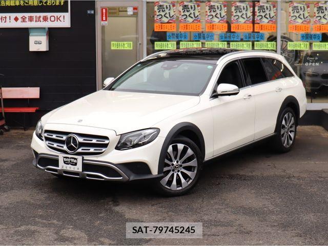 Mercedes Benz E-CLASS 2017-01 4596272-1