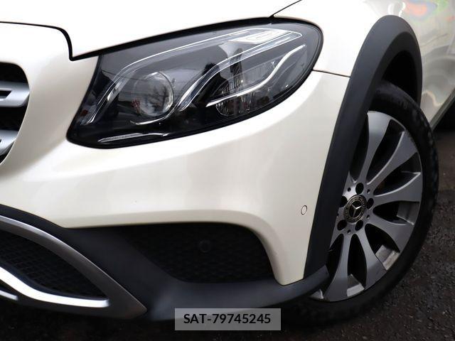 Mercedes Benz E-CLASS 2017-01 4596272-23