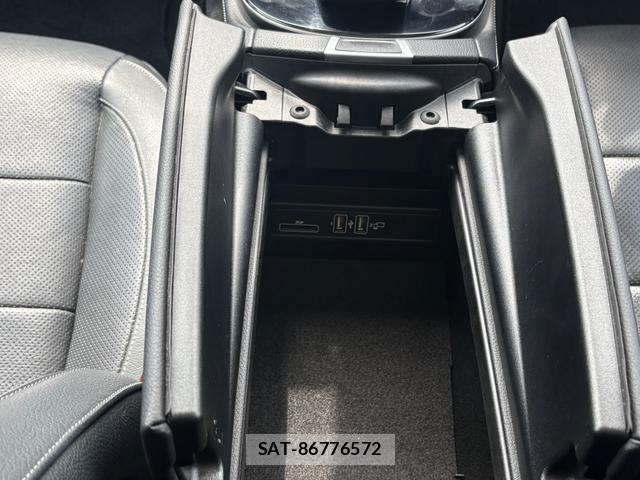 Mercedes Benz E-CLASS 2019-05 5871782-18