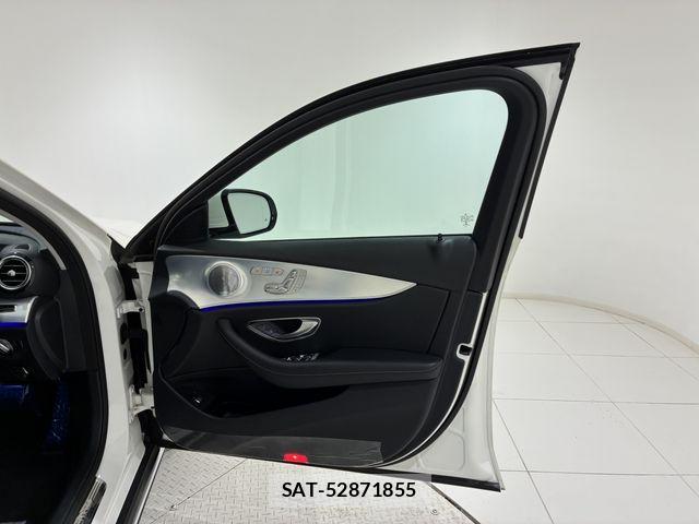 Mercedes Benz E-CLASS 2019-06 7455702-5