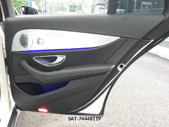 Mercedes Benz E-CLASS 2017-09 7509172-22