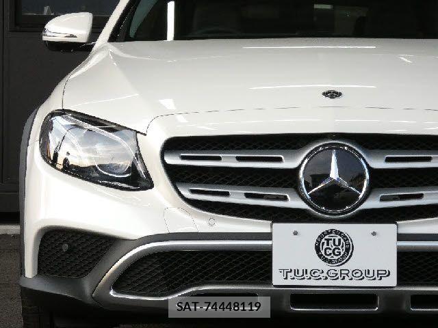 Mercedes Benz E-CLASS 2017-09 7509172-4