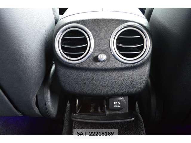 Mercedes Benz E-CLASS 2018-09 7562415-26