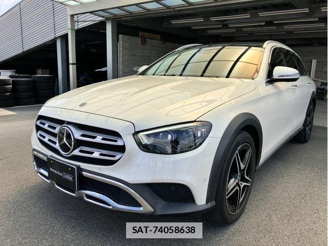 Mercedes Benz E-CLASS 2022-02 7786926-0