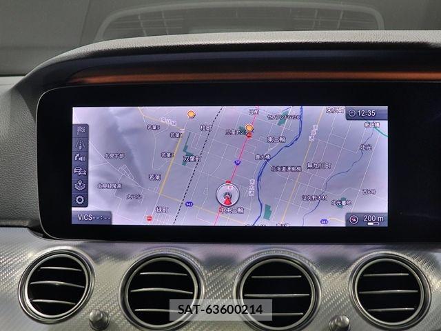 Mercedes Benz E-CLASS 2017-10 7979926-17