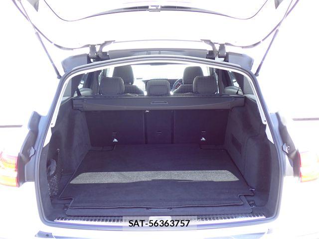 Mercedes Benz E-CLASS 2019-06 8208644-27