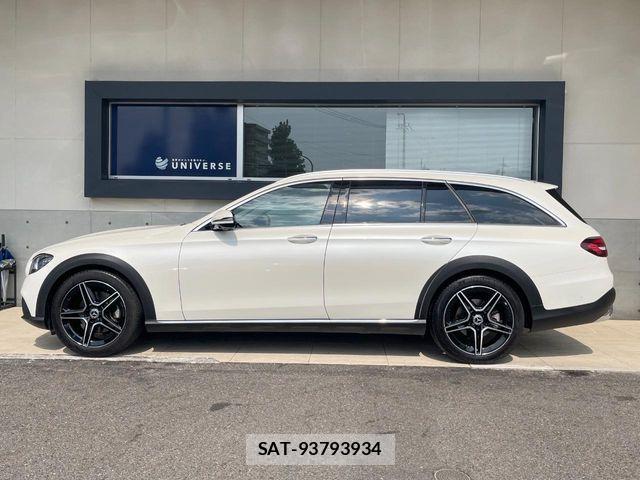Mercedes Benz E-CLASS 2023-07 8366933-17