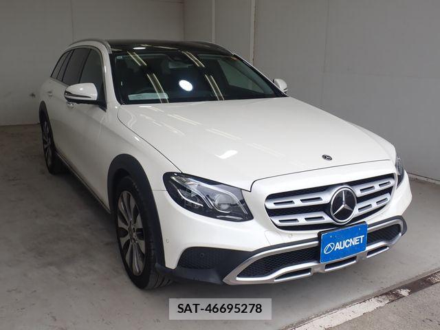 Mercedes Benz E-CLASS 2017-10 8743839-3