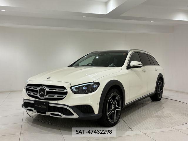 Mercedes Benz E-CLASS 2021-08 8796622-0