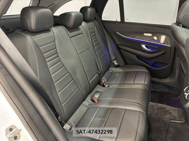 Mercedes Benz E-CLASS 2021-08 8796622-15