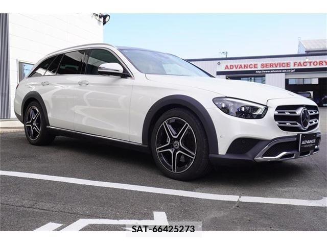Mercedes Benz E-CLASS 2021-09 8849762-20
