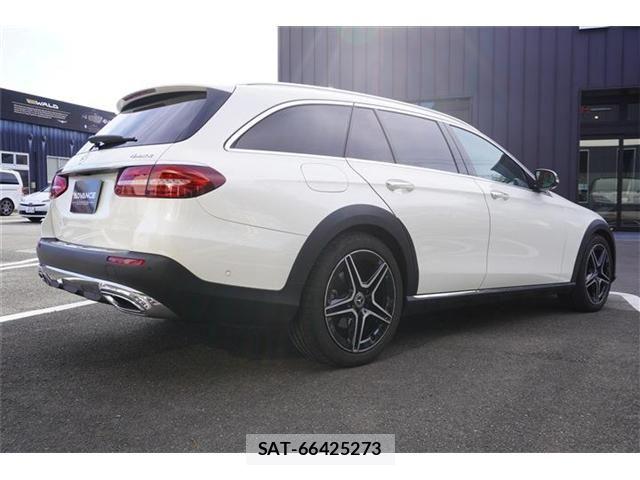 Mercedes Benz E-CLASS 2021-09 8849762-22