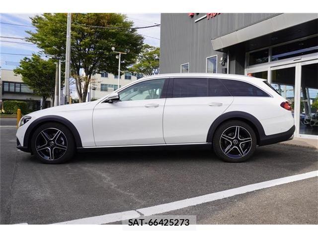 Mercedes Benz E-CLASS 2021-09 8849762-3