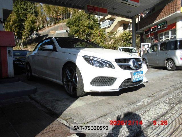 Mercedes Benz E-CLASS 2014-03 3675707-0