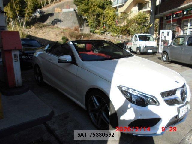 Mercedes Benz E-CLASS 2014-03 3675707-8