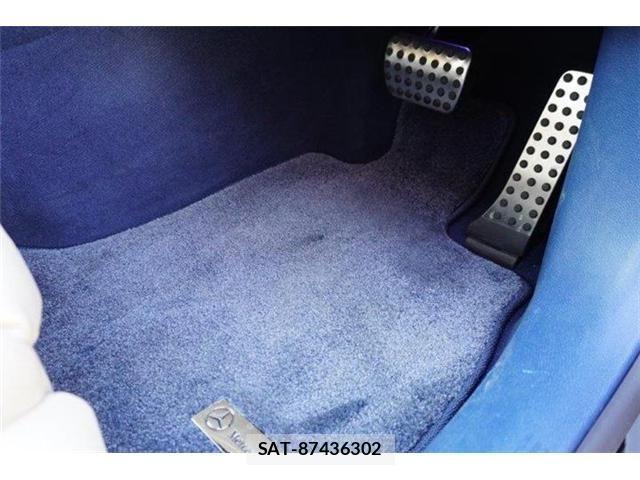 Mercedes Benz E-CLASS 2023-12 4140009-26