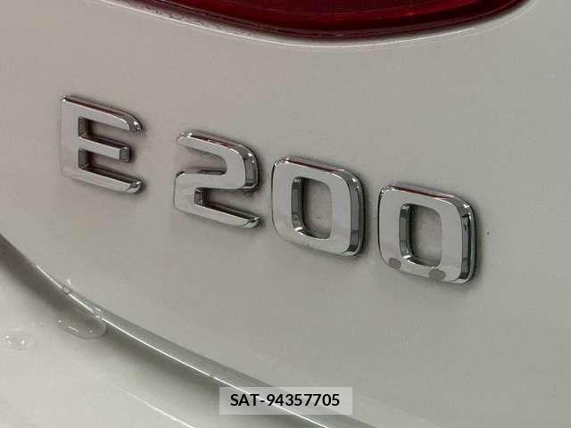 Mercedes Benz E-CLASS 2018-05 6613157-9