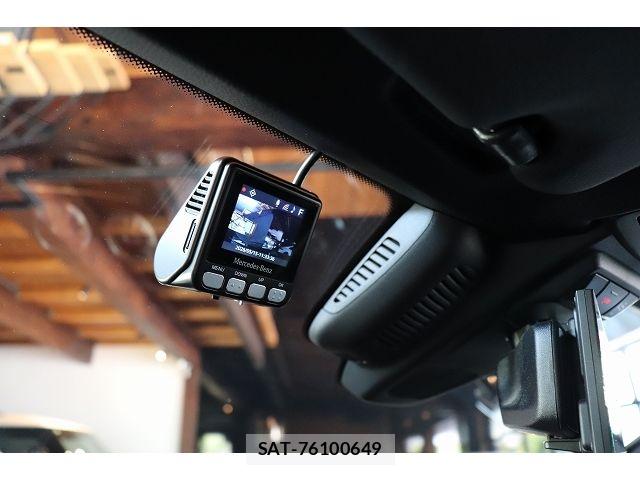 Mercedes Benz E-CLASS 2019-06 6908280-22