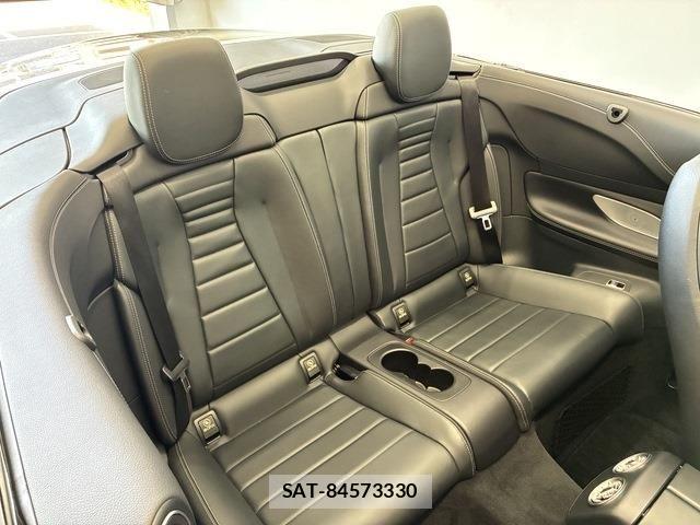Mercedes Benz E-CLASS 2018-11 7020869-9