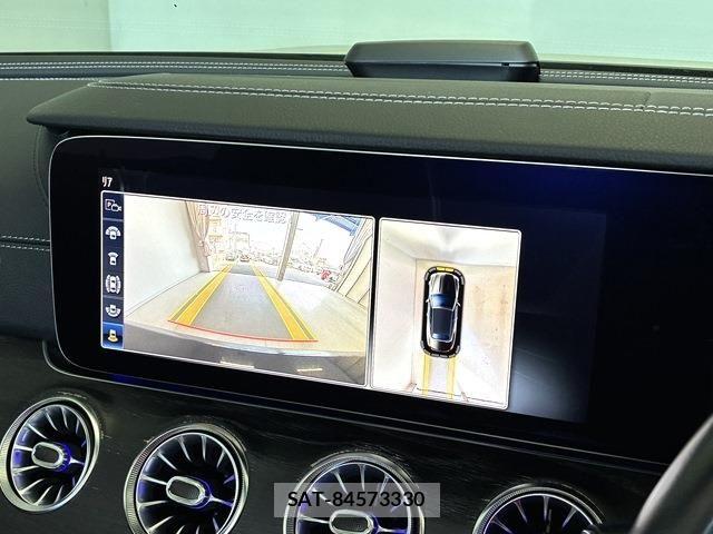 Mercedes Benz E-CLASS 2018-11 7020869-4
