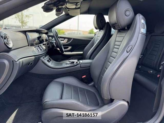 Mercedes Benz E-CLASS 2022-08 7221569-16