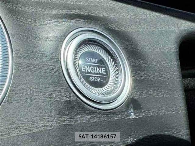 Mercedes Benz E-CLASS 2022-08 7221569-22