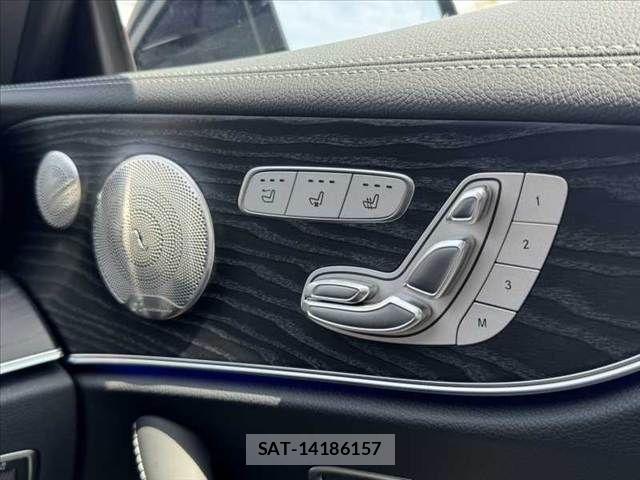 Mercedes Benz E-CLASS 2022-08 7221569-24