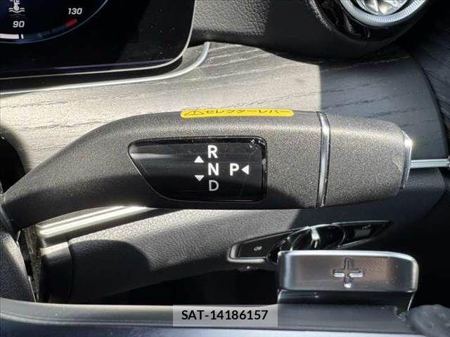Mercedes Benz E-CLASS 2022-08 7221569-29