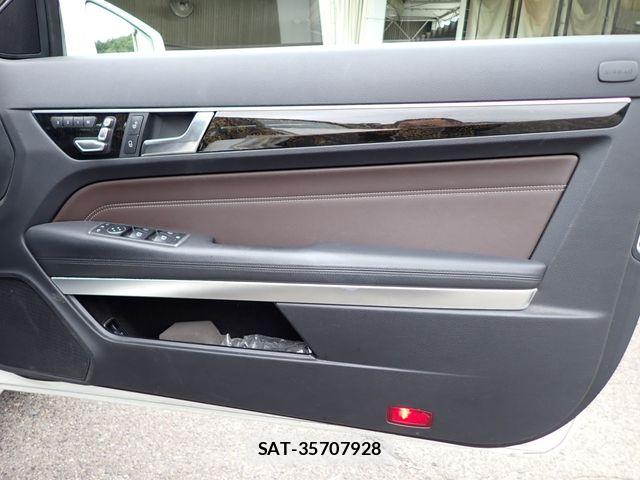 Mercedes Benz E-CLASS 2014-09 7962576-20