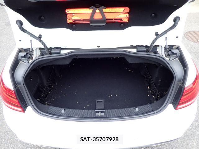 Mercedes Benz E-CLASS 2014-09 7962576-25