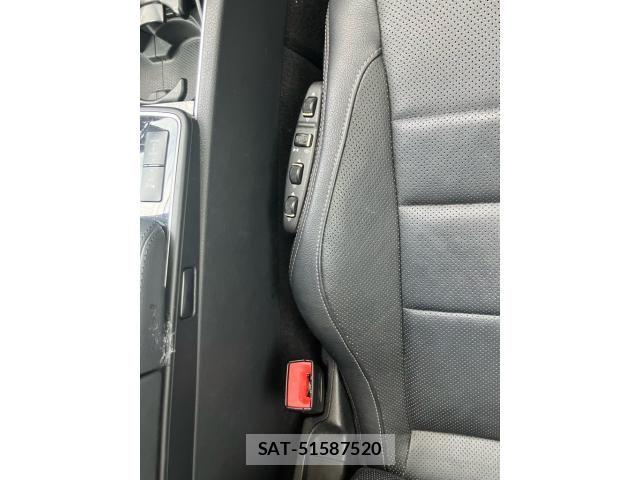 Mercedes Benz E-CLASS 2013-09 8036677-16