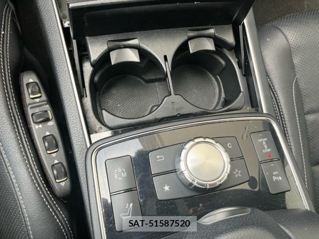 Mercedes Benz E-CLASS 2013-09 8036677-21
