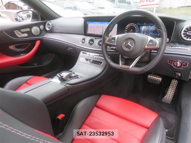 Mercedes Benz E-CLASS 2018-03 8100366-10