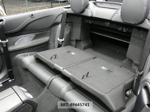 Mercedes Benz E-CLASS 2020-10 8074537-14