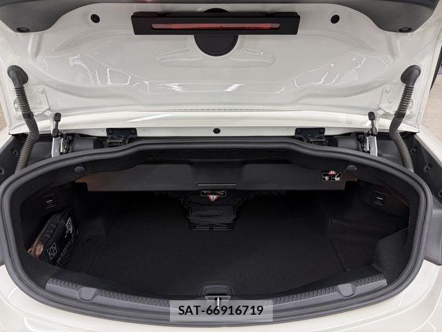 Mercedes Benz E-CLASS 2018-10 8336732-17