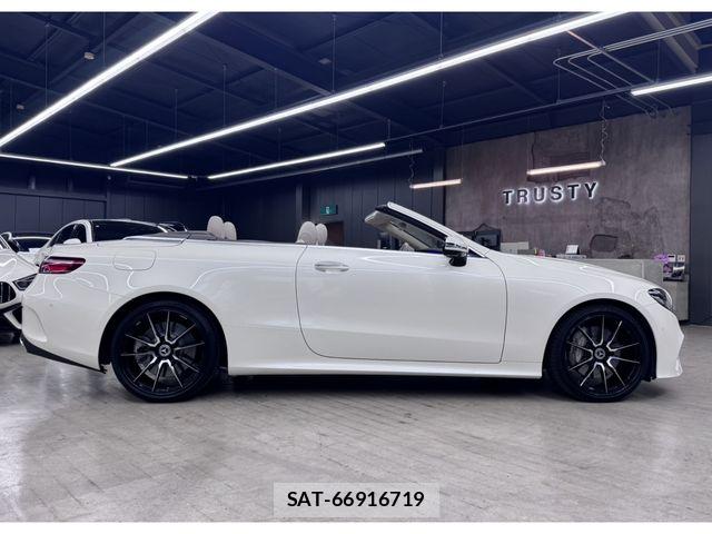 Mercedes Benz E-CLASS 2018-10 8336732-7