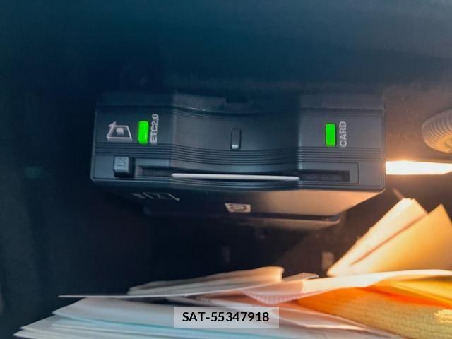 Mercedes Benz E-CLASS 2019-12 8354919-24