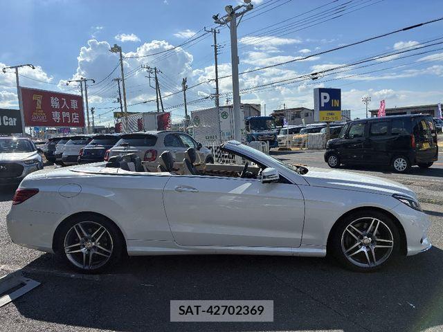 Mercedes Benz E-CLASS 2015-07 8366935-26