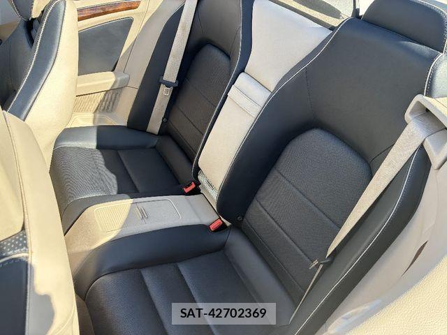 Mercedes Benz E-CLASS 2015-07 8366935-5
