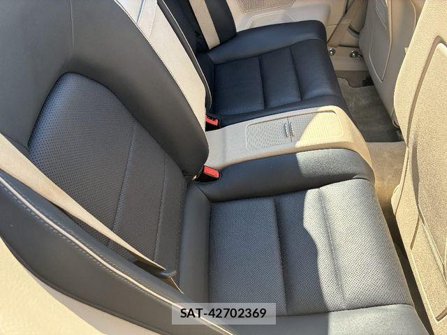 Mercedes Benz E-CLASS 2015-07 8366935-7